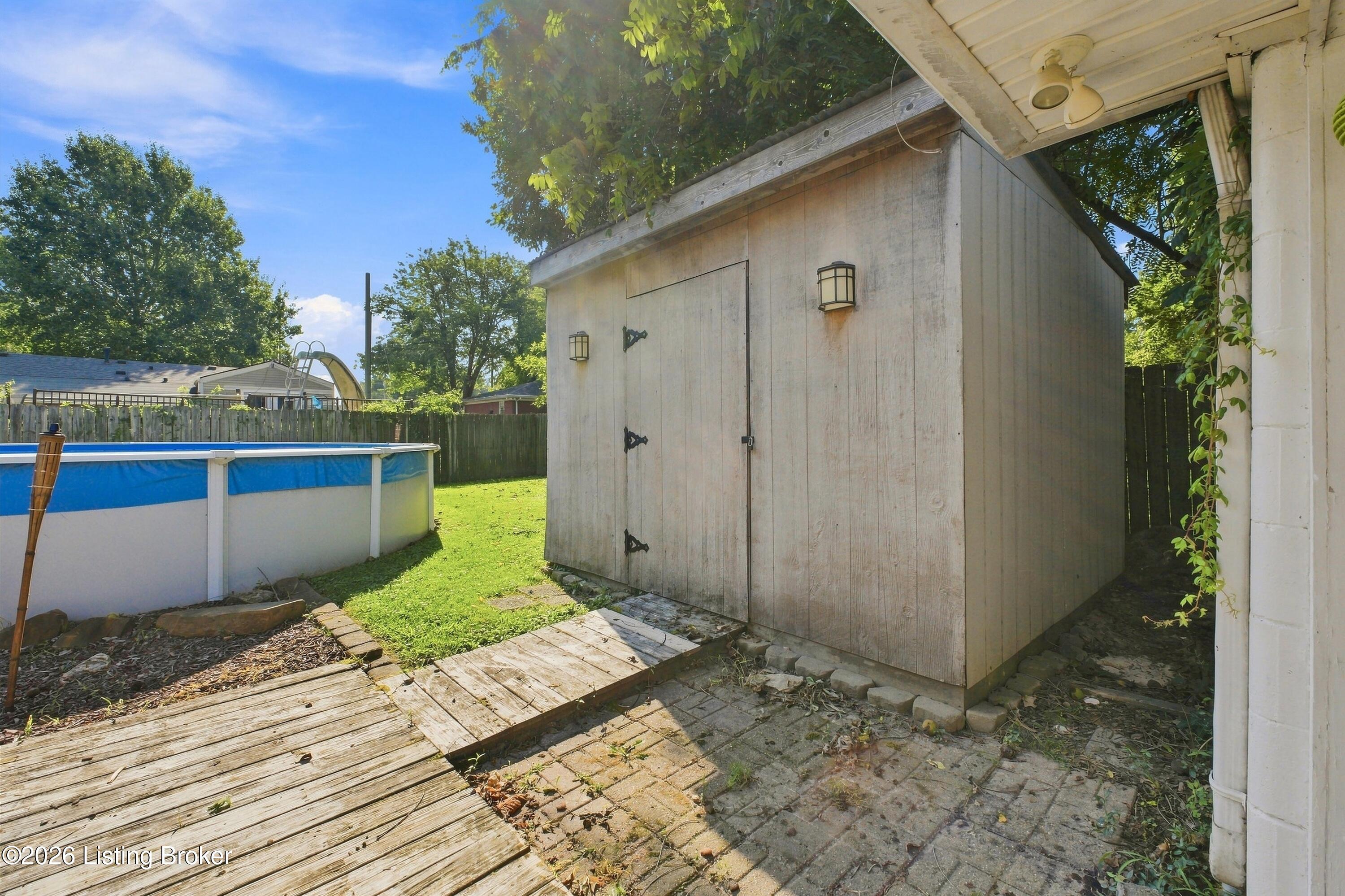 9227 Omar Khayyam Blvd Property Photo 31