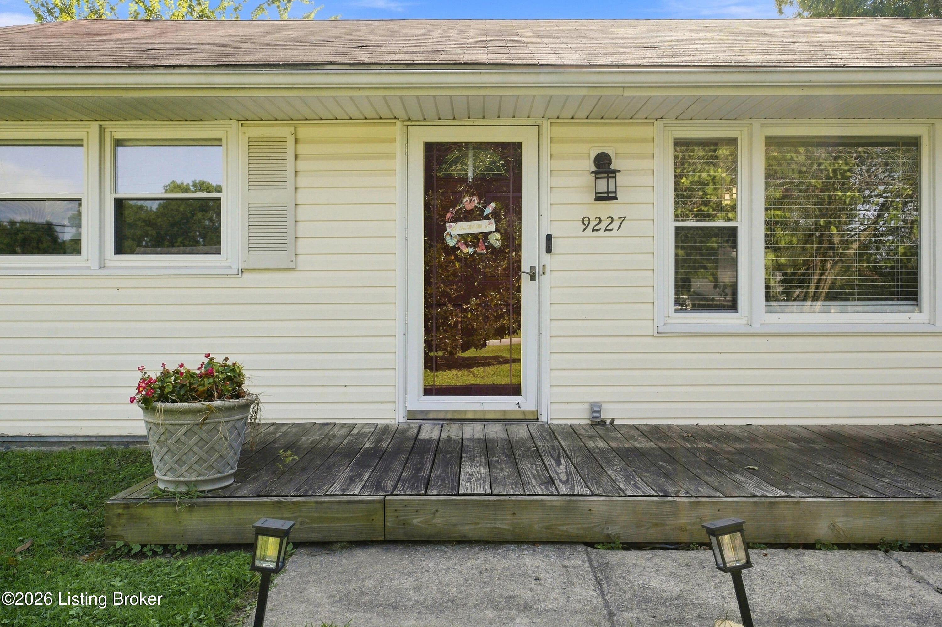 9227 Omar Khayyam Blvd Property Photo 39