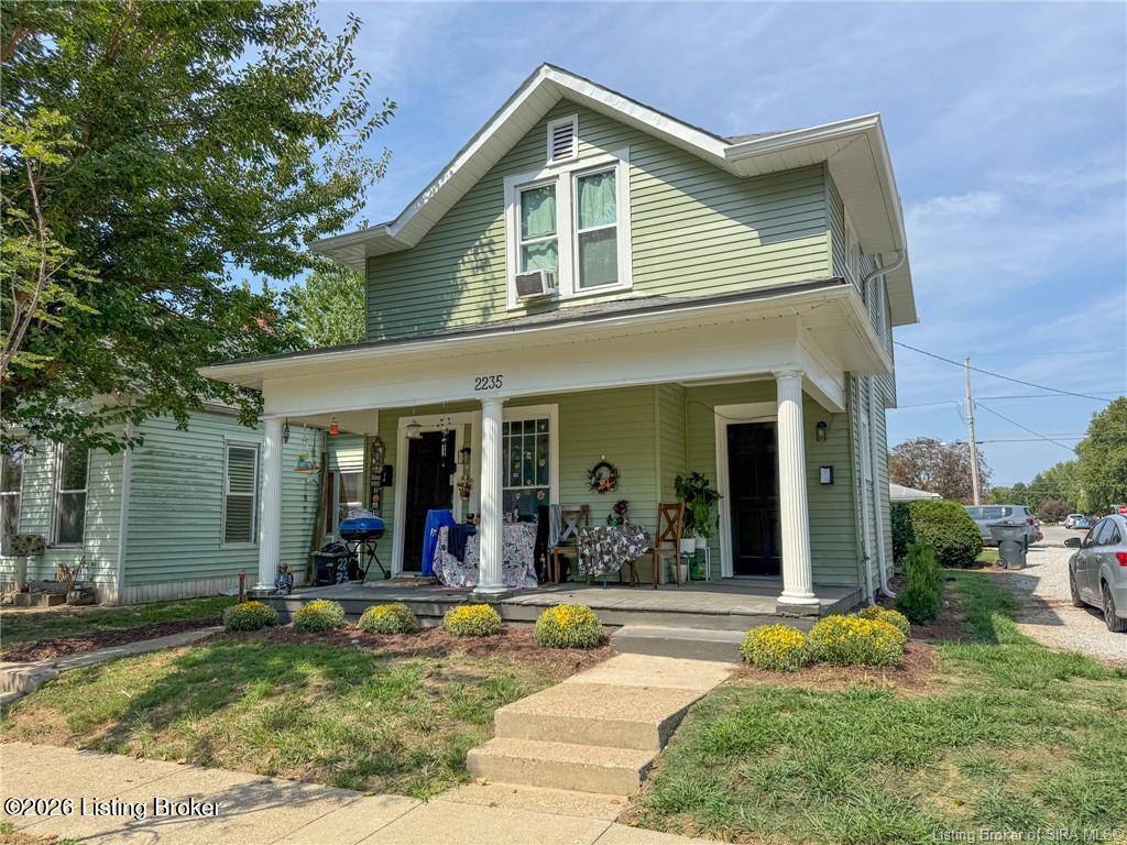 2235 Ekin Ave Property Photo 1