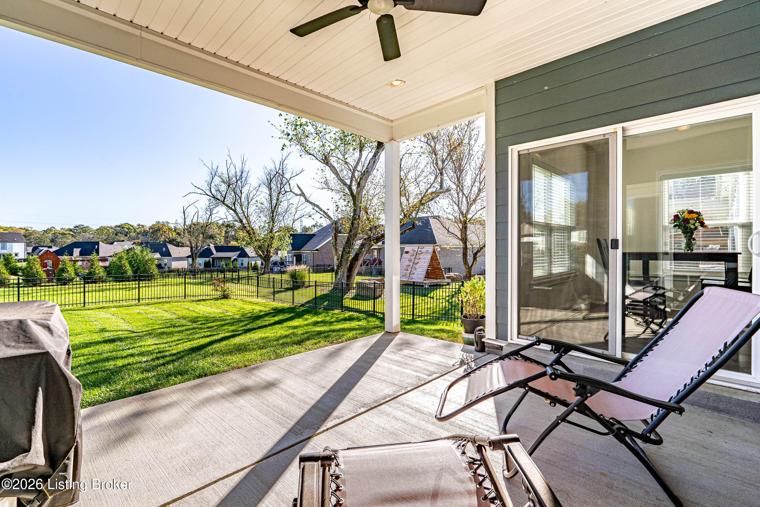 12105 Cypress Ridge Dr Property Photo 36