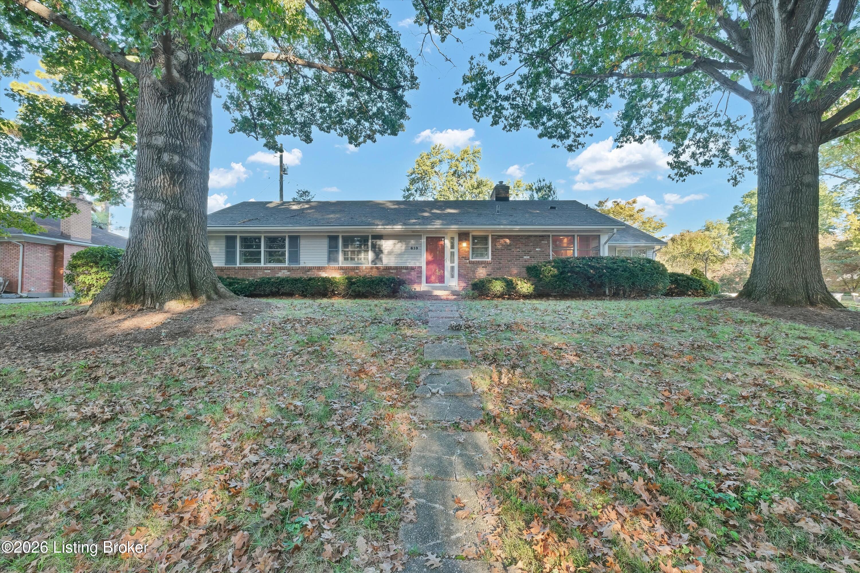 610 Indian Ridge Rd Property Photo 1