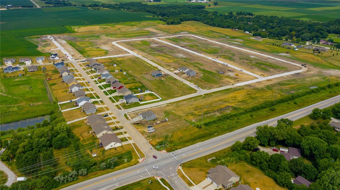 537 Westwood Drive Property Photo 6