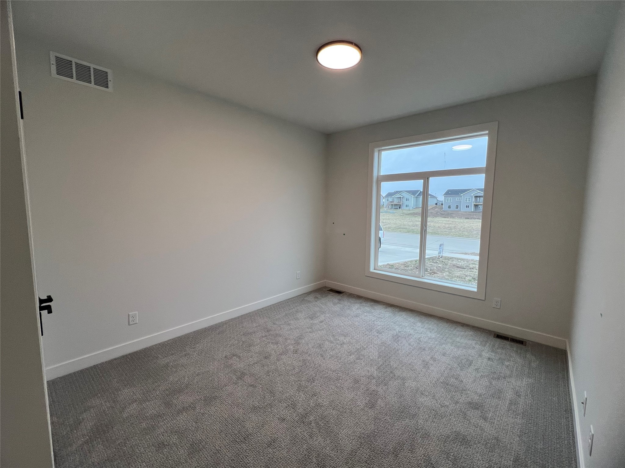 548 Westwood Drive Property Photo 12