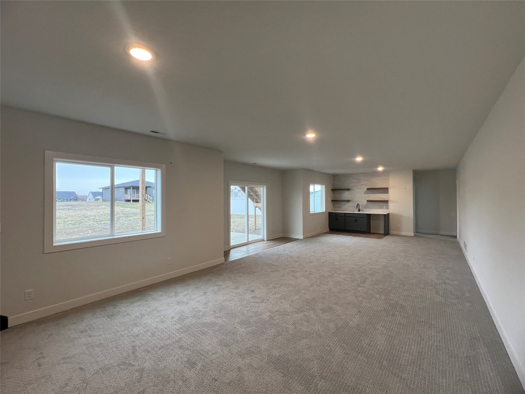 548 Westwood Drive Property Photo 14