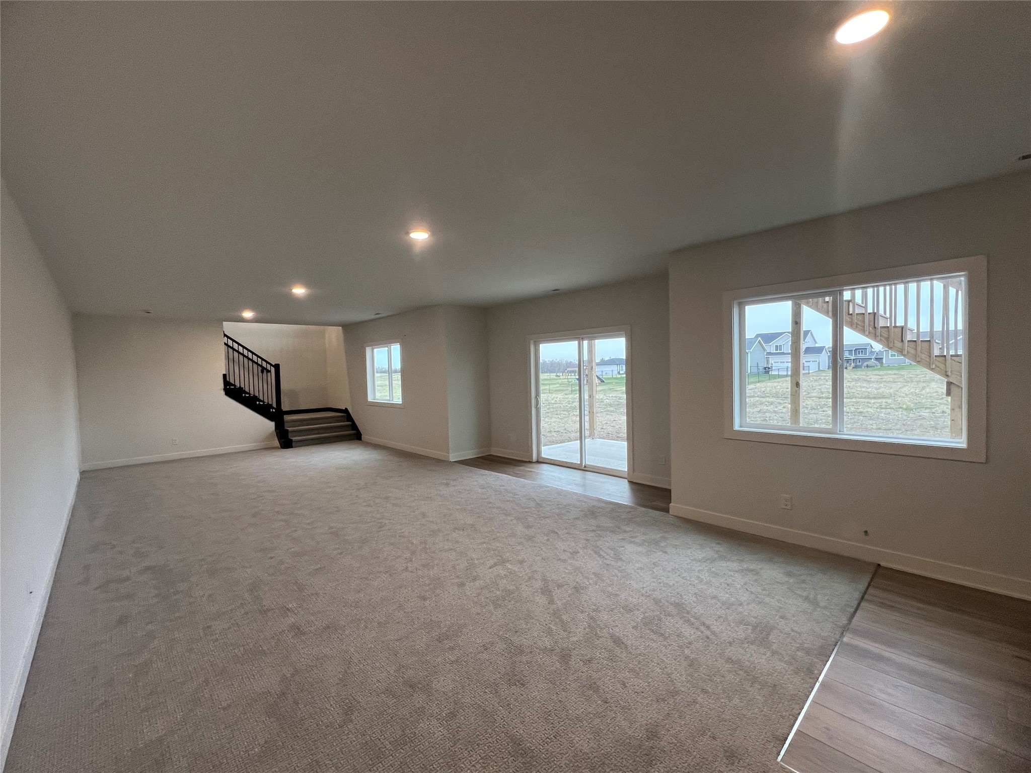 548 Westwood Drive Property Photo 15