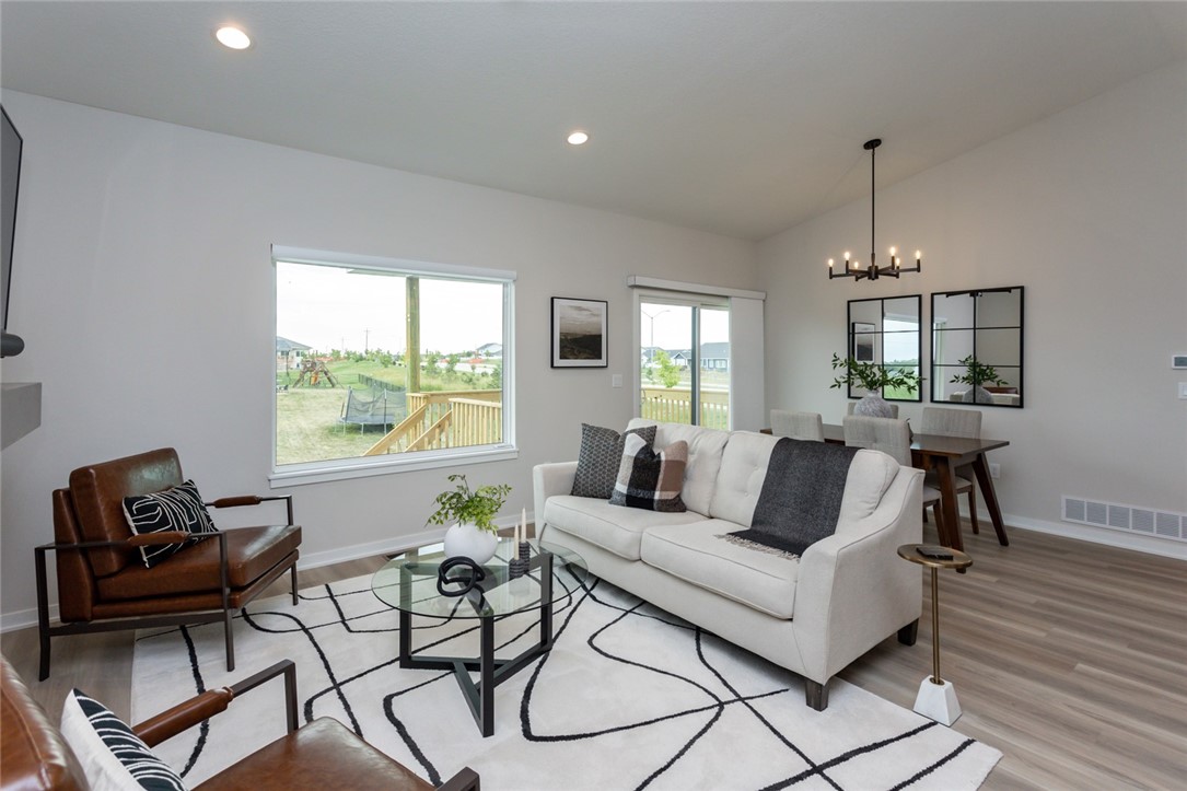 5401 167th Street Property Photo 8