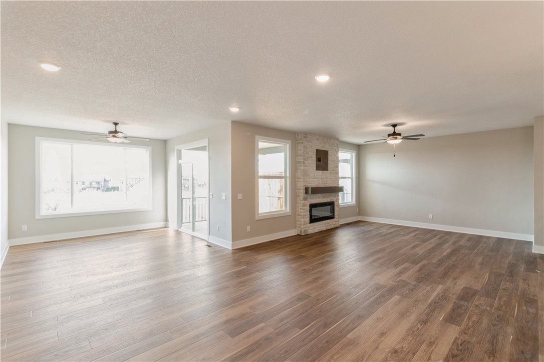 5510 Ne Creek Ridge Drive Property Photo 9