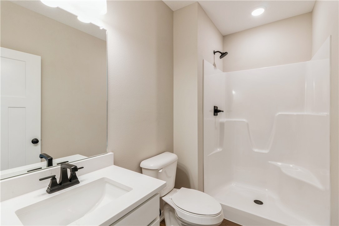 5510 Ne Creek Ridge Drive Property Photo 12
