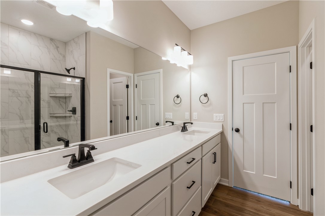 5510 Ne Creek Ridge Drive Property Photo 15