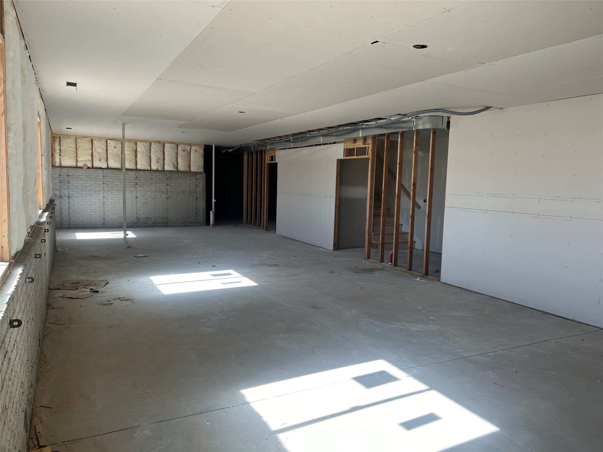 2227 Green Leaf Circle Property Photo 14