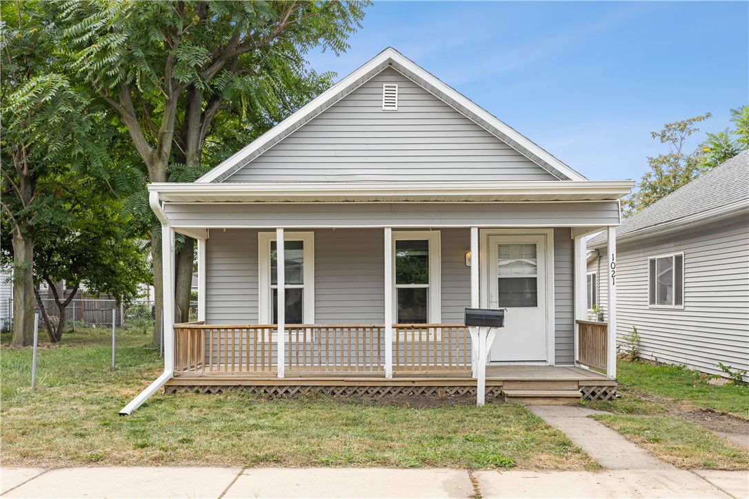 1021 9th Street Se Property Photo 2