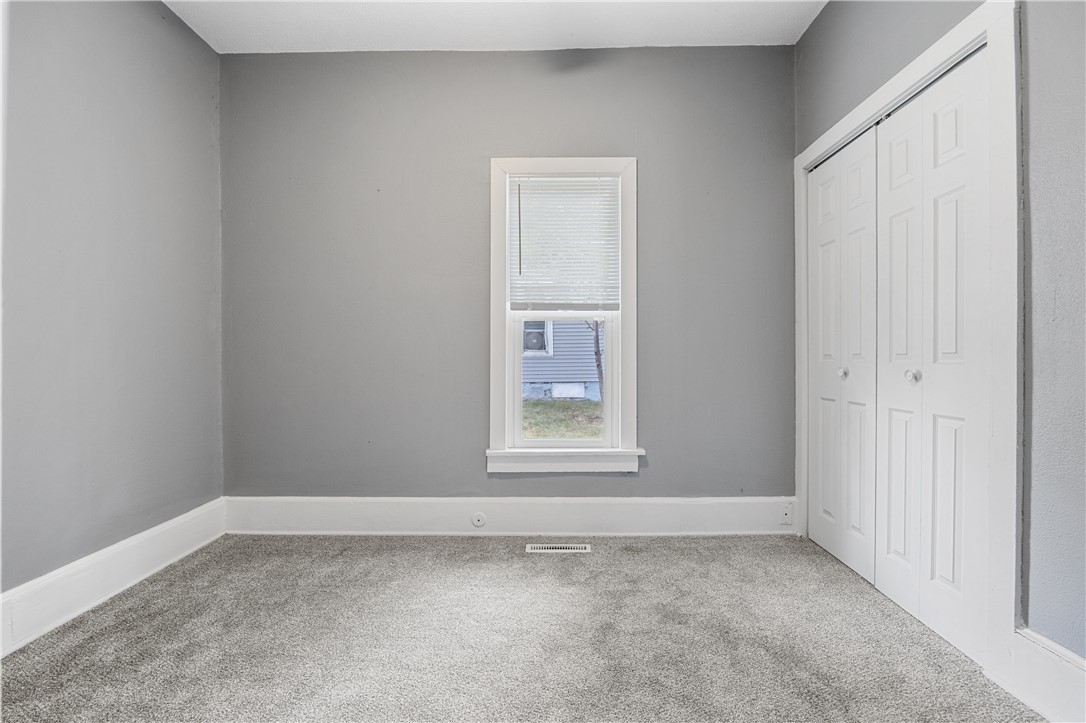 1021 9th Street Se Property Photo 9
