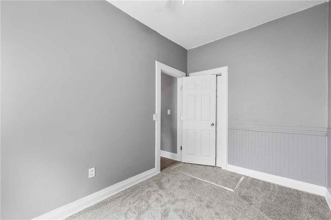 1021 9th Street Se Property Photo 13
