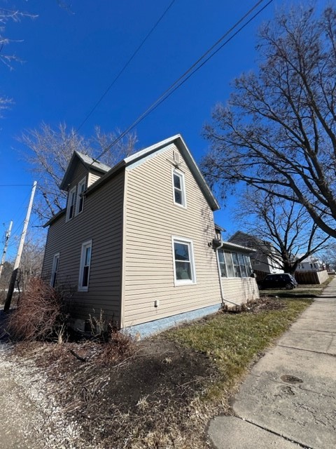 1704 11th Avenue S Property Photo 2