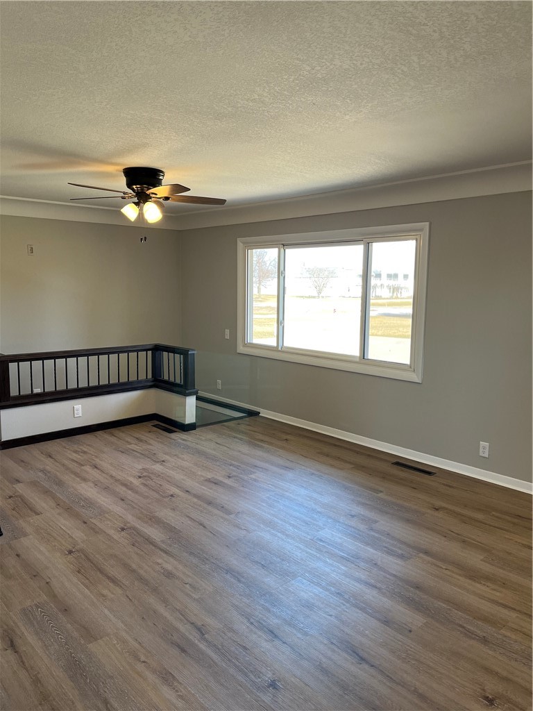 2103 Governor Road Property Photo 12