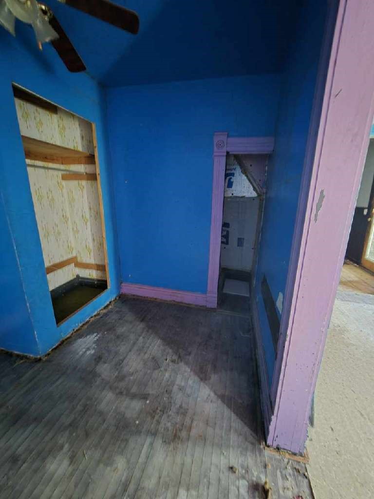 313 N Walnut Street Property Photo 8