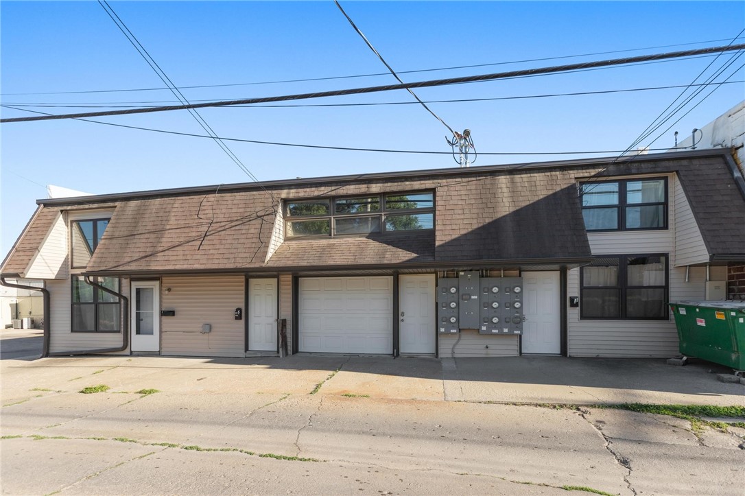307 E Main Street Property Photo 4
