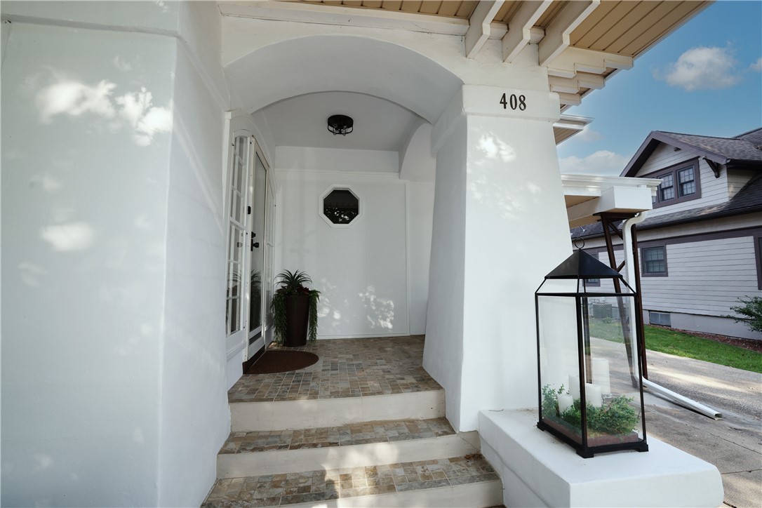 408 S Story Street Property Photo 5
