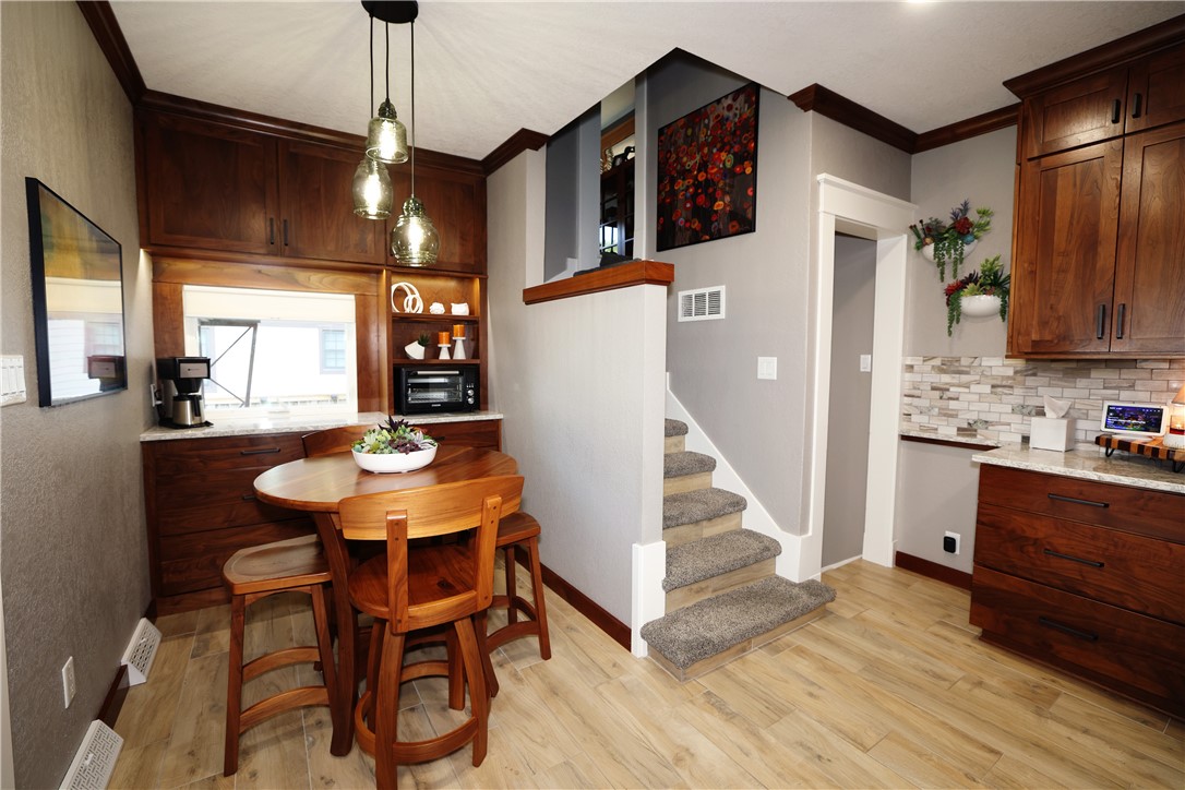 408 S Story Street Property Photo 16