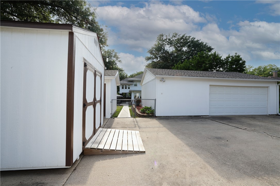 408 S Story Street Property Photo 35