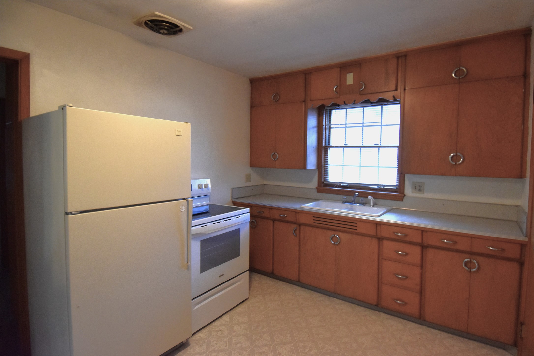603-605 Cedar Street Property Photo 14