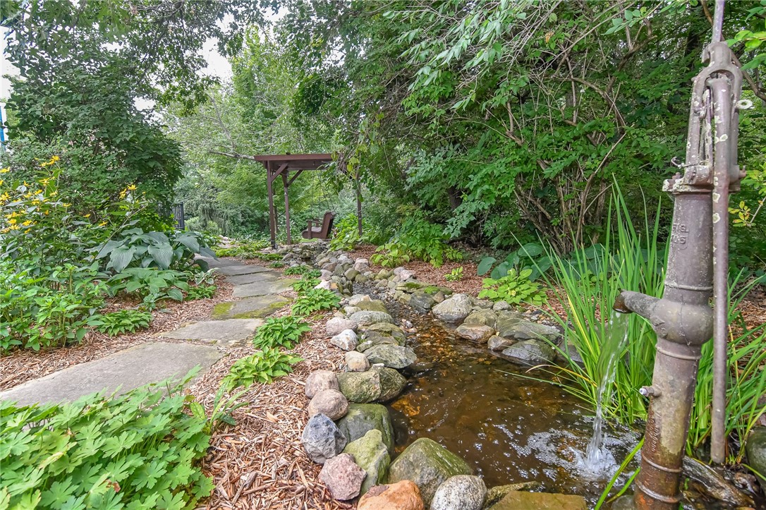 12485 Highway F17 Highway W Property Photo 10