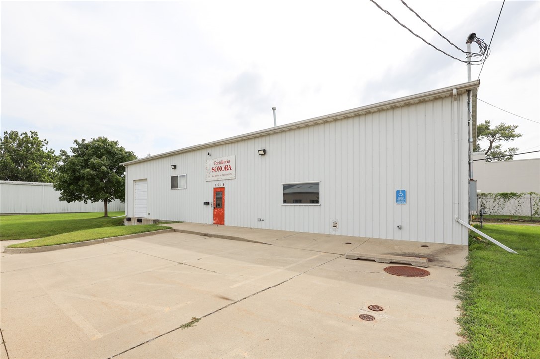 1516 Ohio Street Property Photo 3