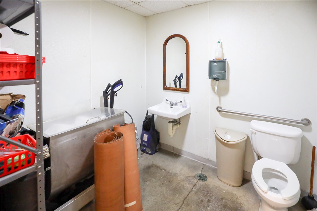 1516 Ohio Street Property Photo 13