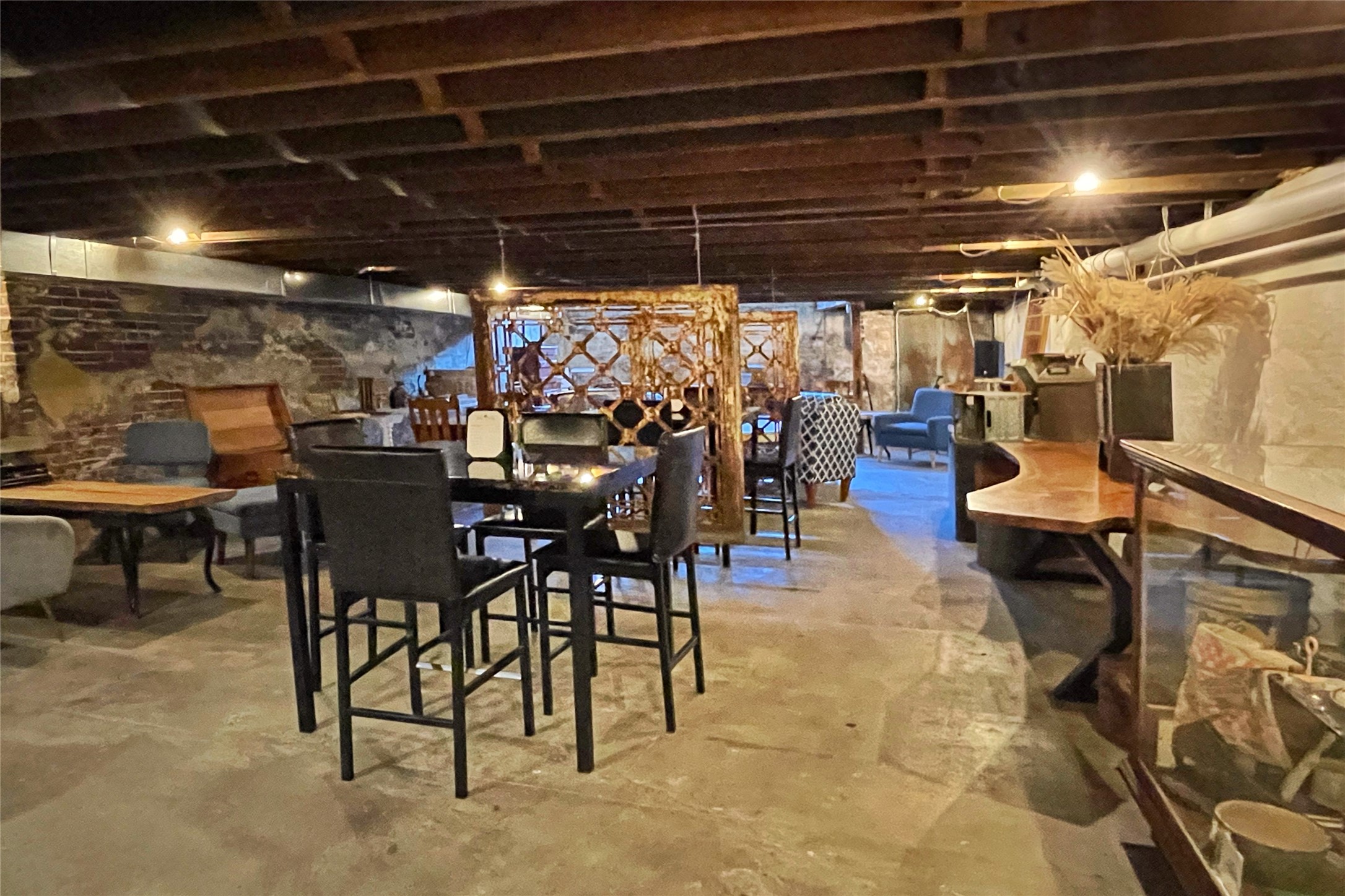 1406 & 1408 Walnut Street Property Photo 11