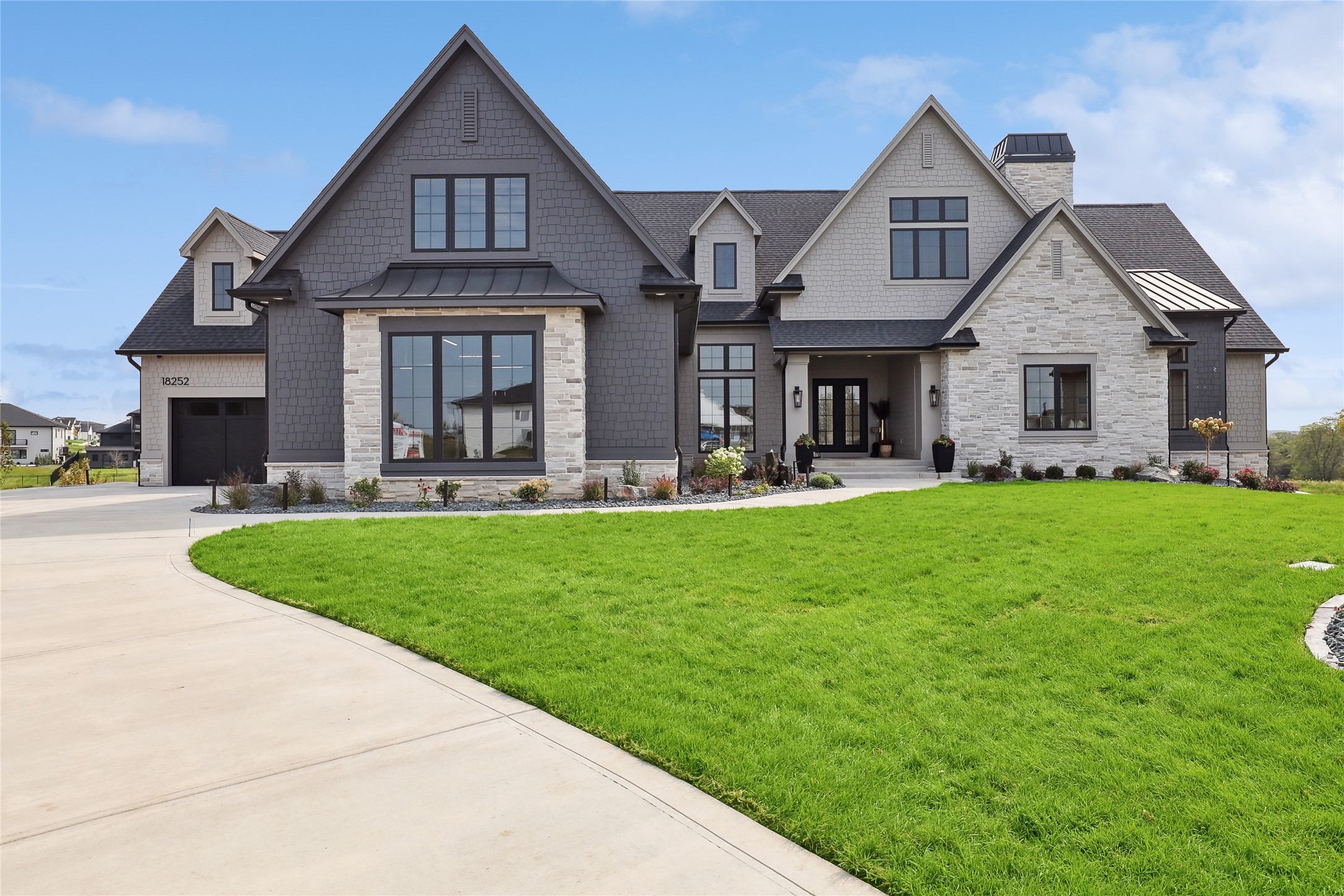 18252 Valleyview Circle Property Photo