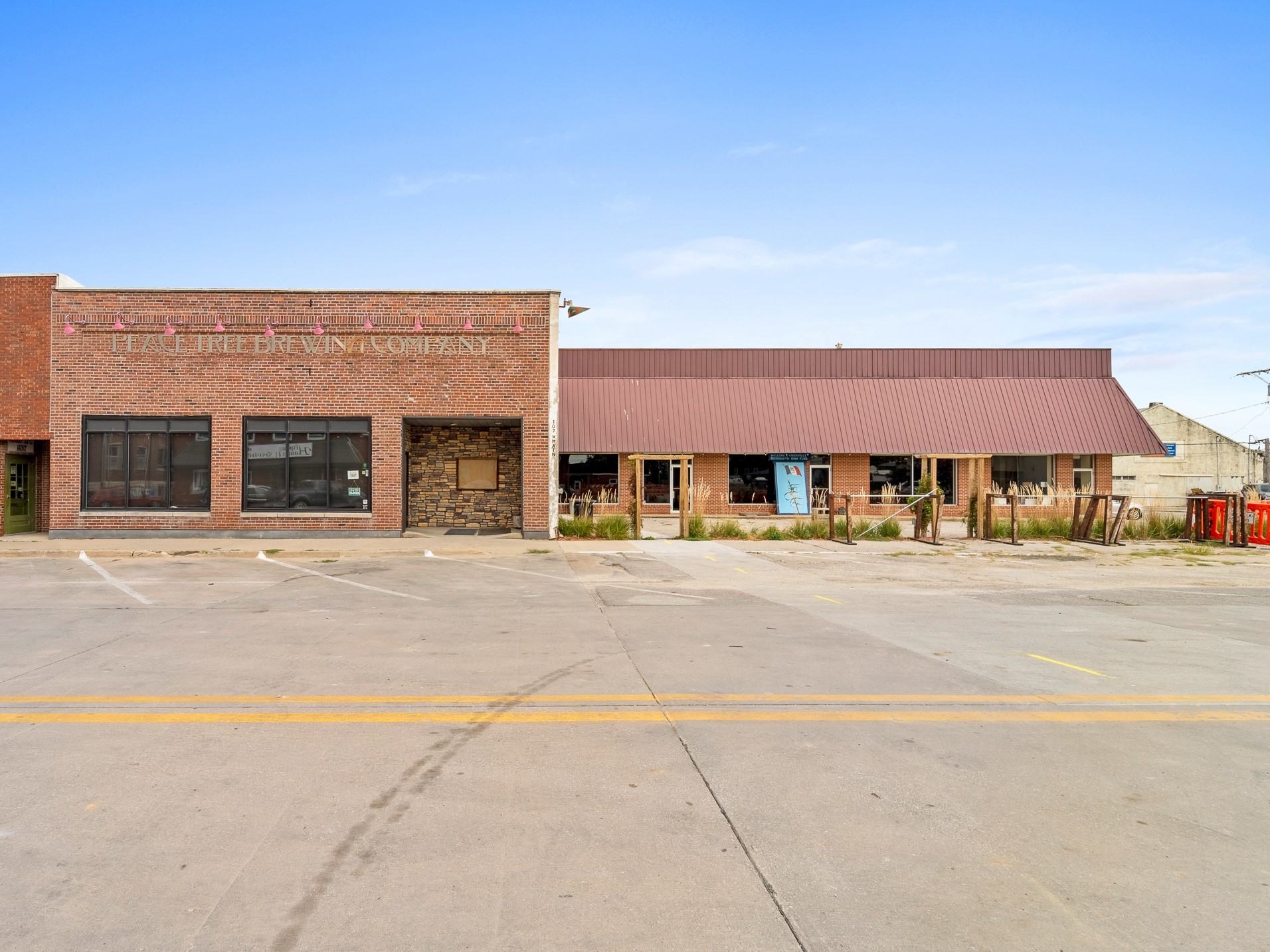 107 & 101 W Main Street Property Photo 1