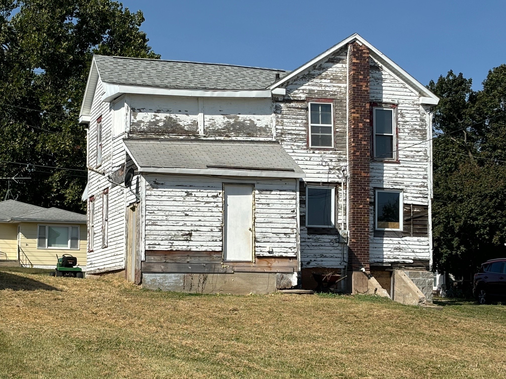 405 Court Street Property Photo 3