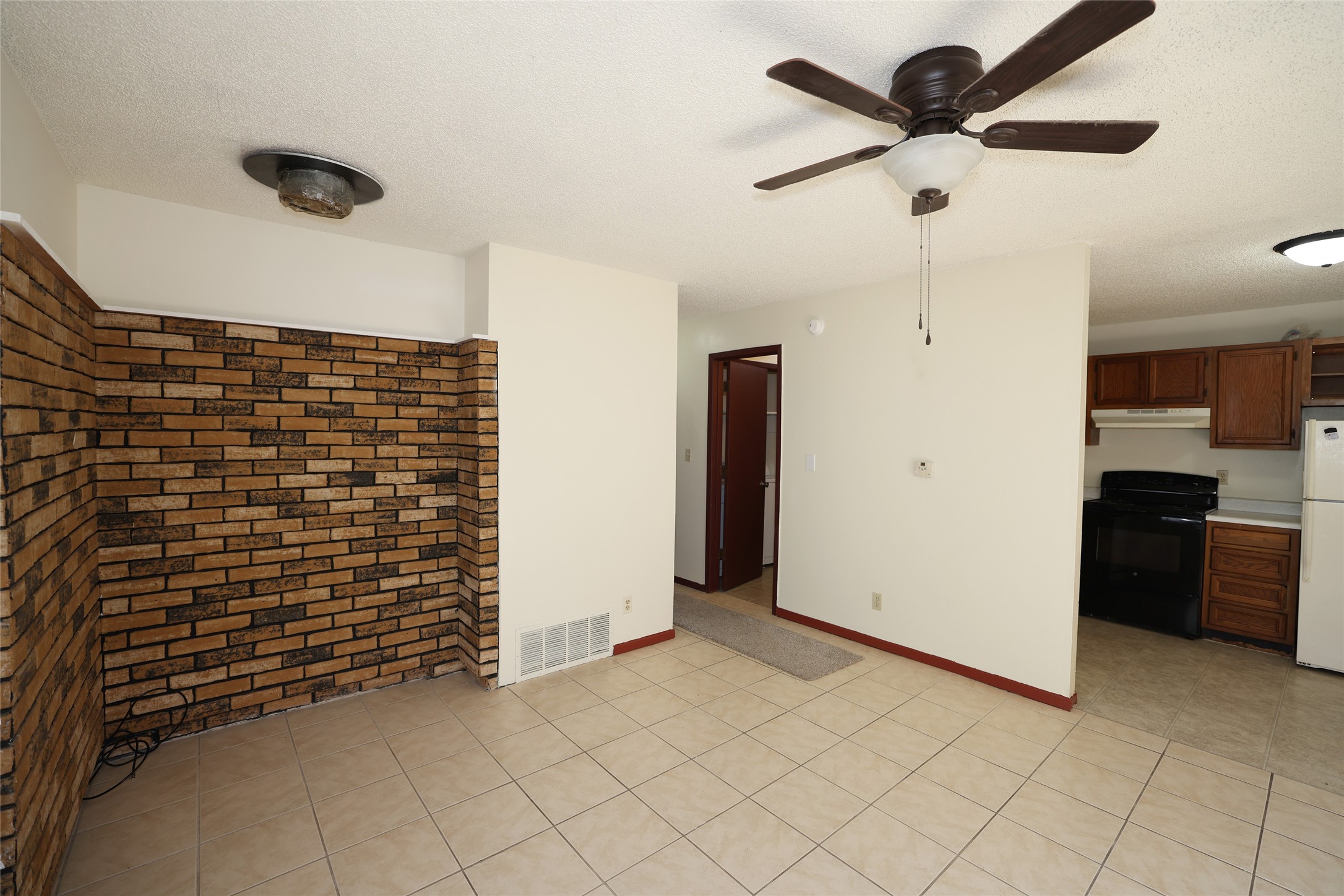 620-622 2nd Street Property Photo 5