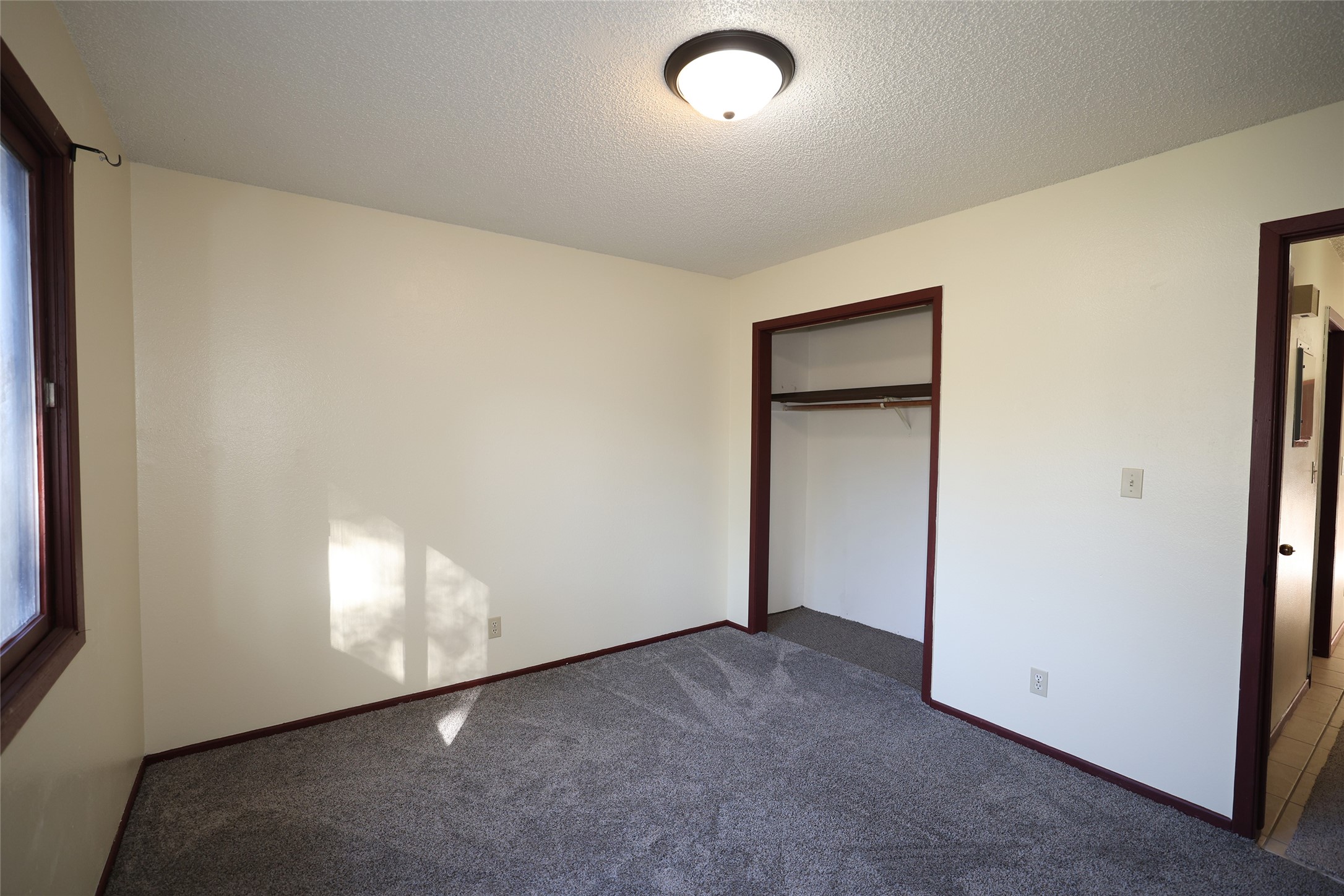 620-622 2nd Street Property Photo 11