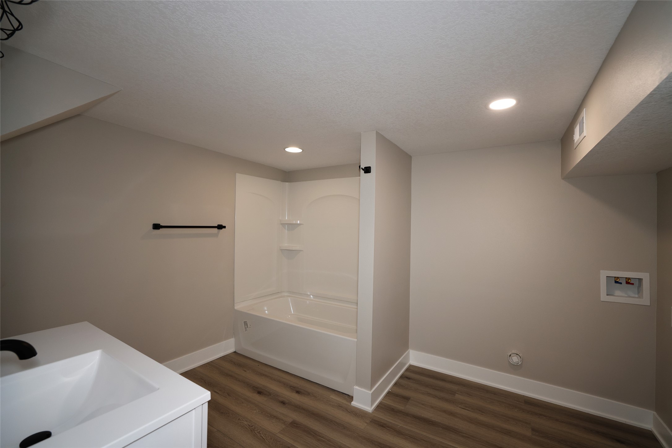 109 Cedar Street Property Photo 13