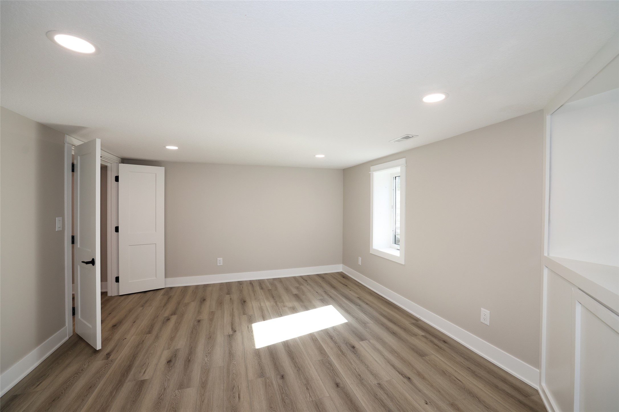 109 Cedar Street Property Photo 15