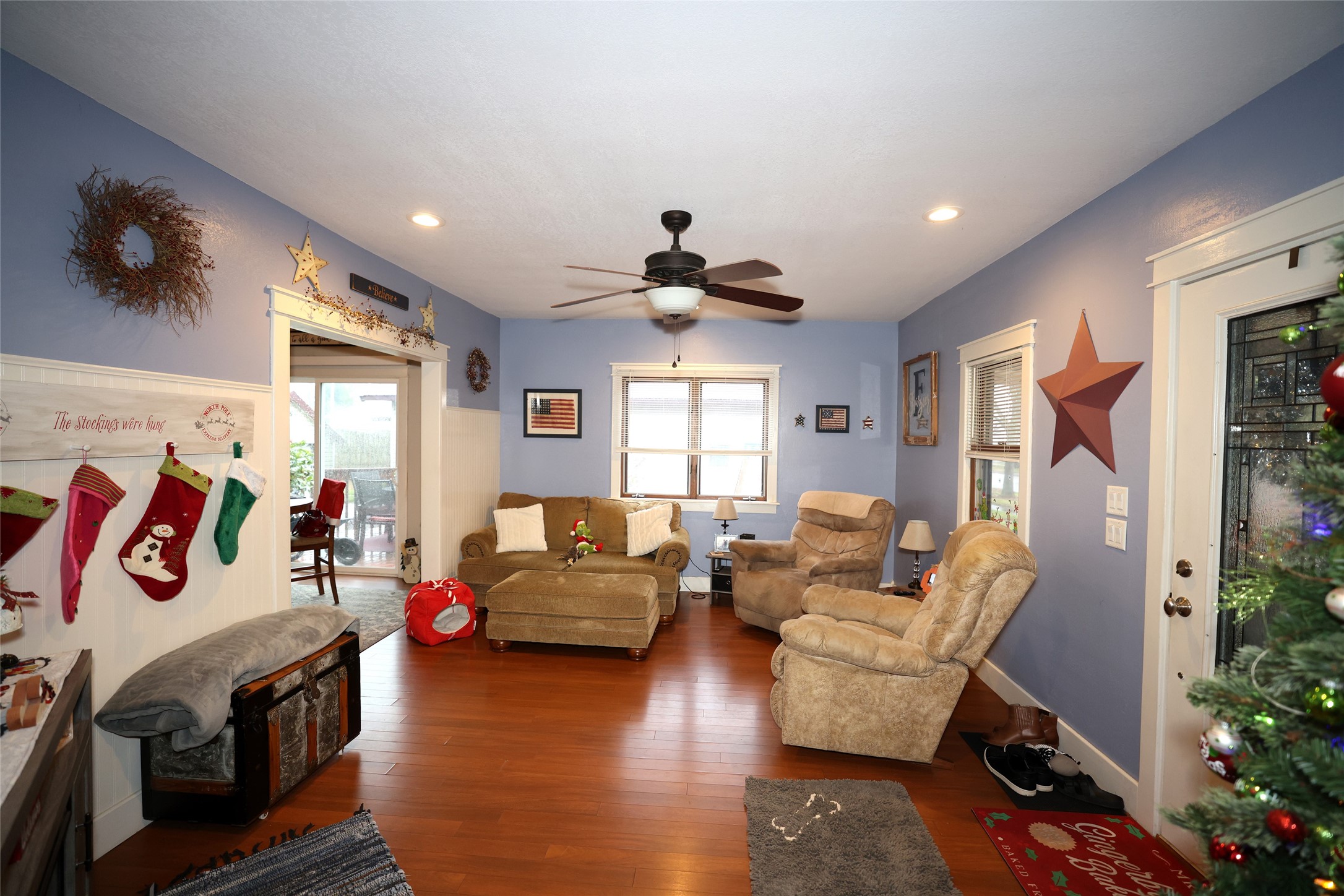 1328 Carroll Street Property Photo 4