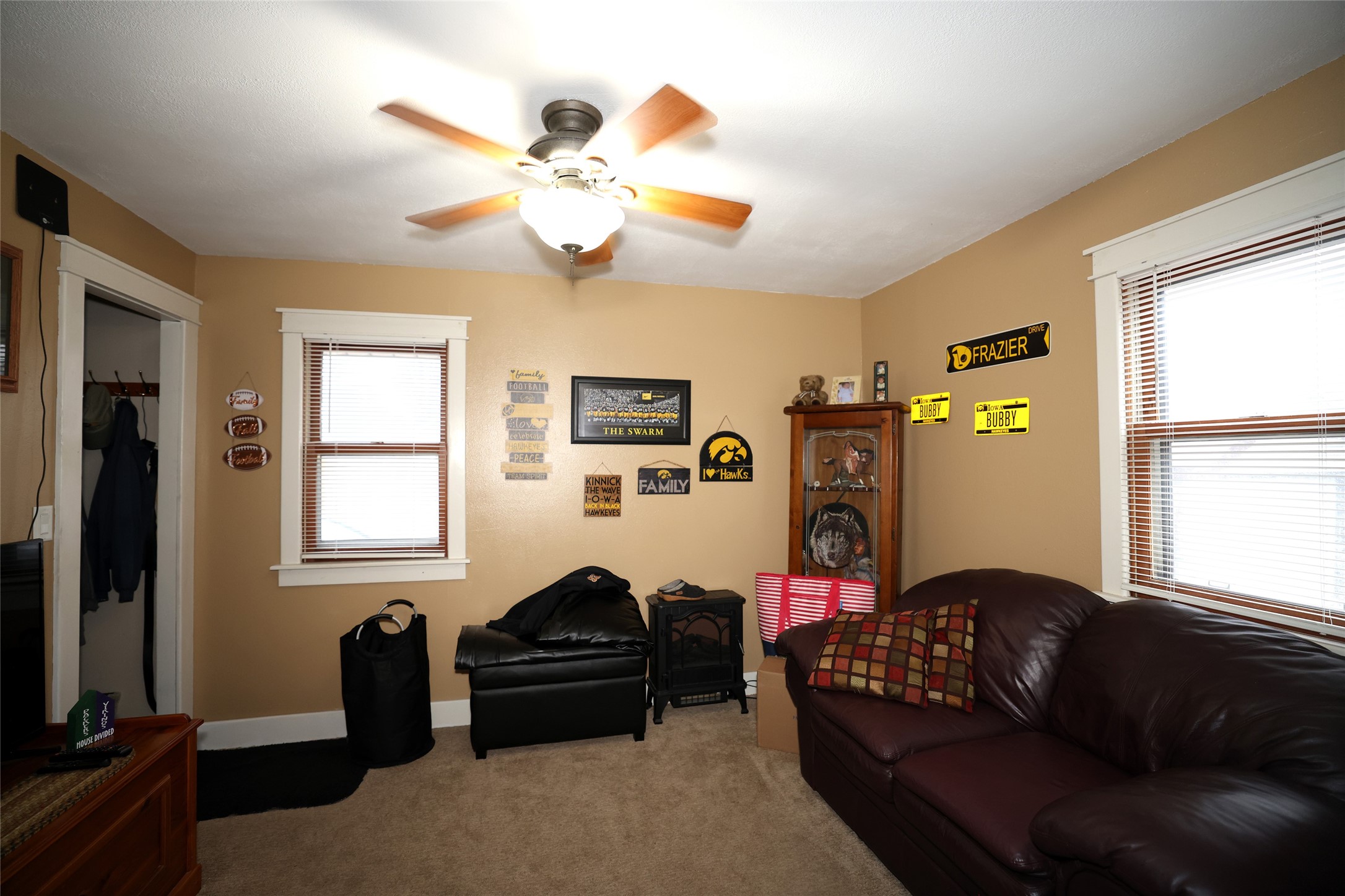 1328 Carroll Street Property Photo 8