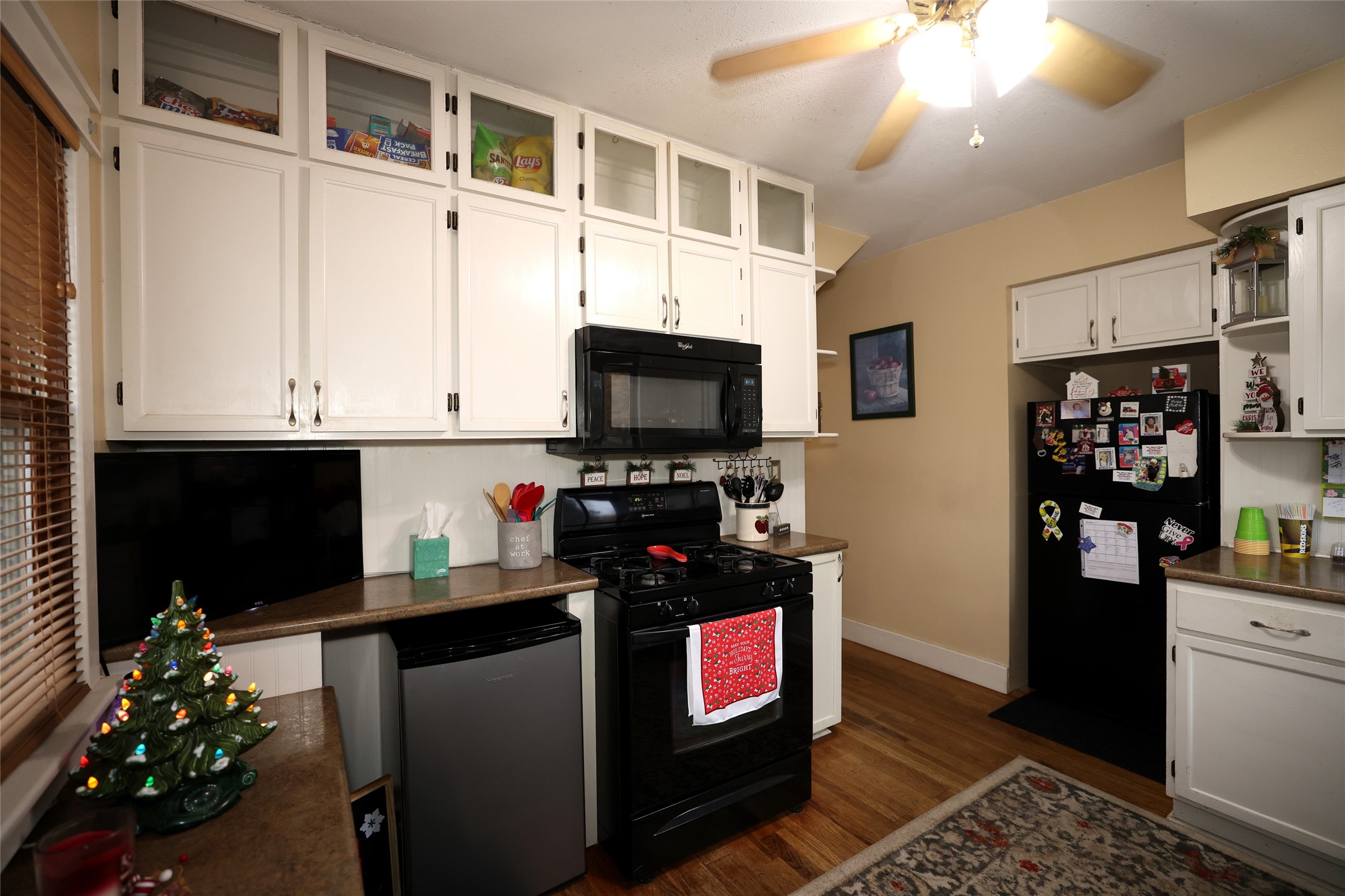 1328 Carroll Street Property Photo 12