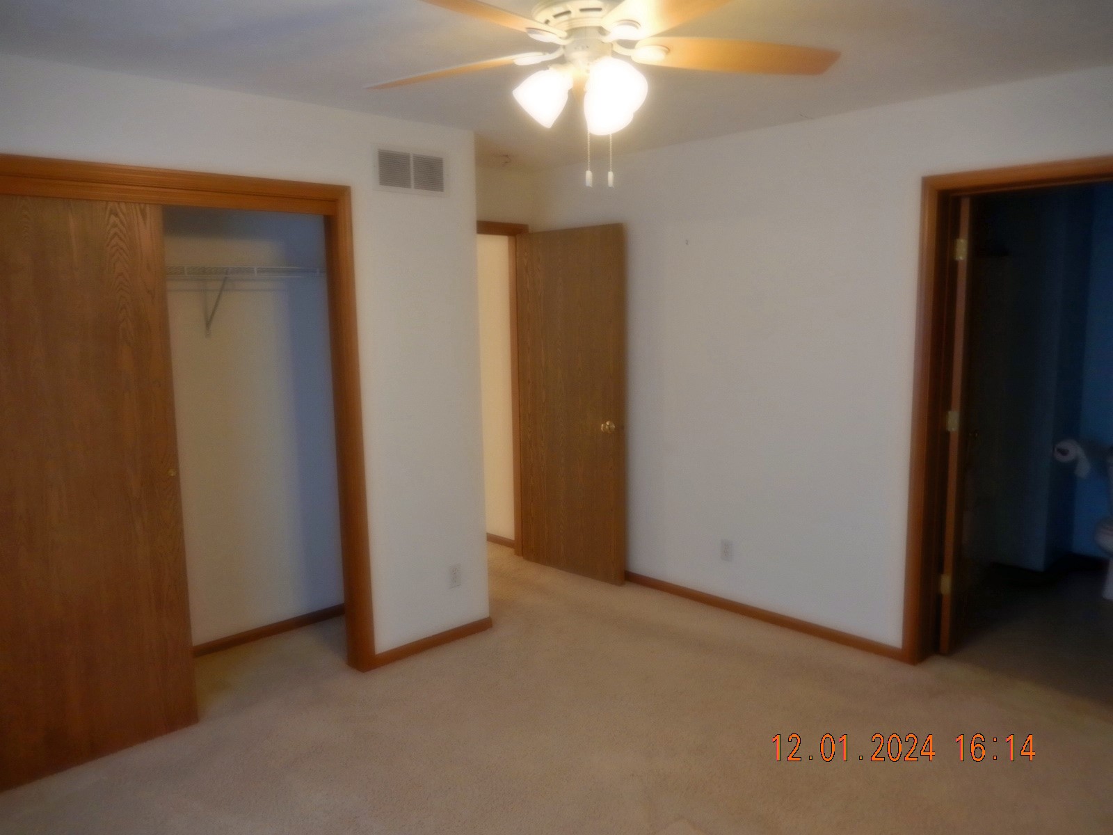 402 Knotts First Street Property Photo 11