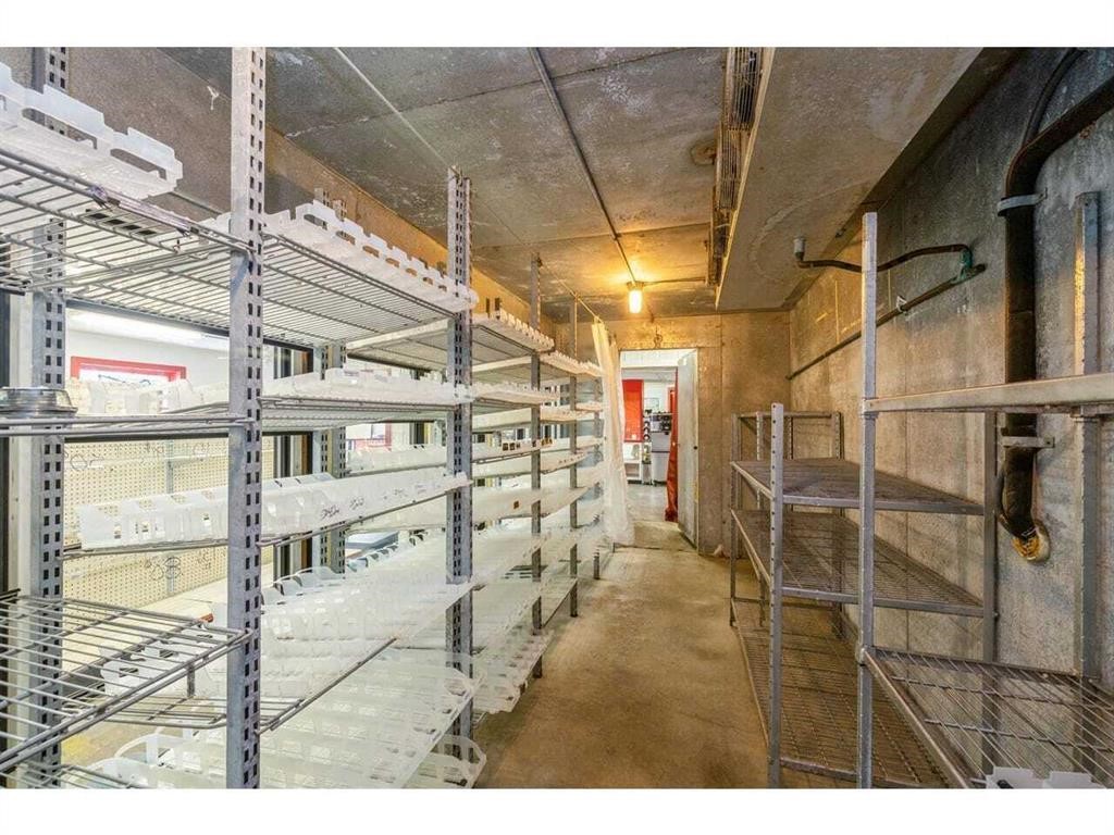 401 West Street Property Photo 19