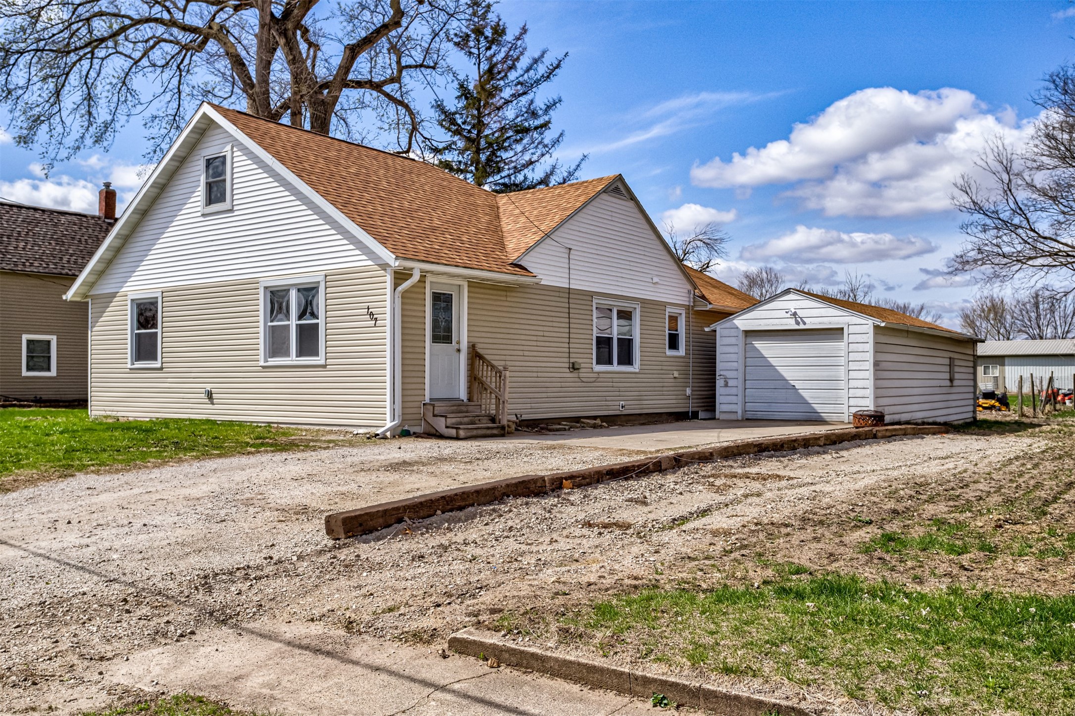 107 Race Street Property Photo