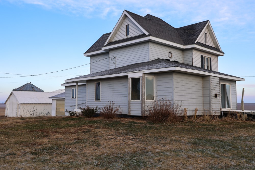 247 560th Street Property Photo 13