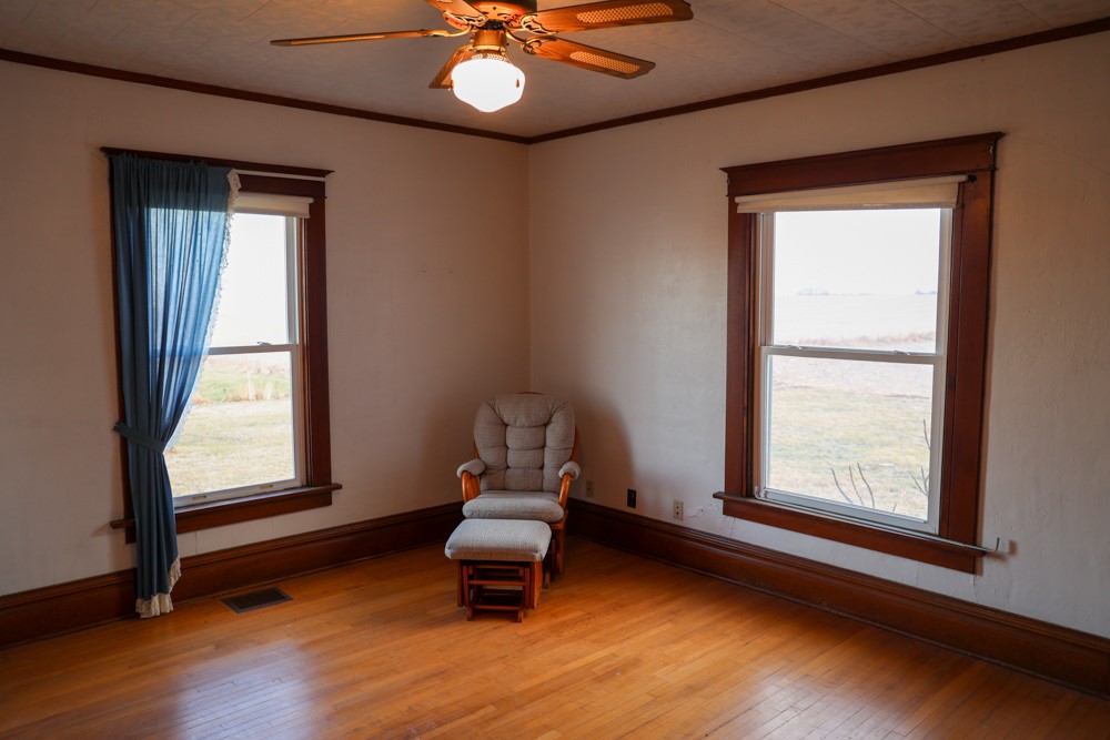 247 560th Street Property Photo 20
