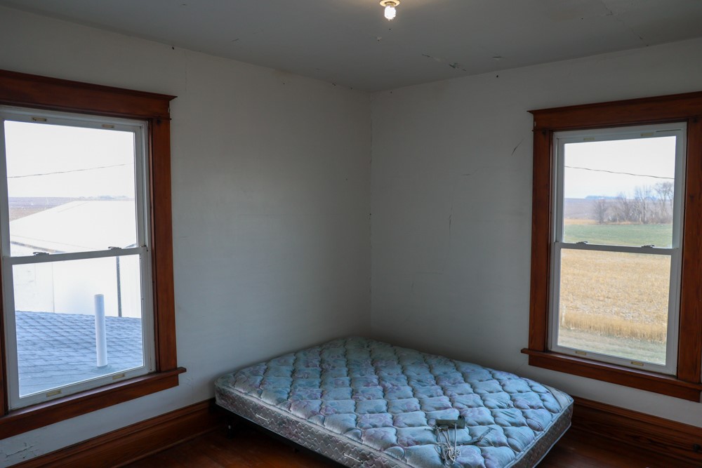 247 560th Street Property Photo 27