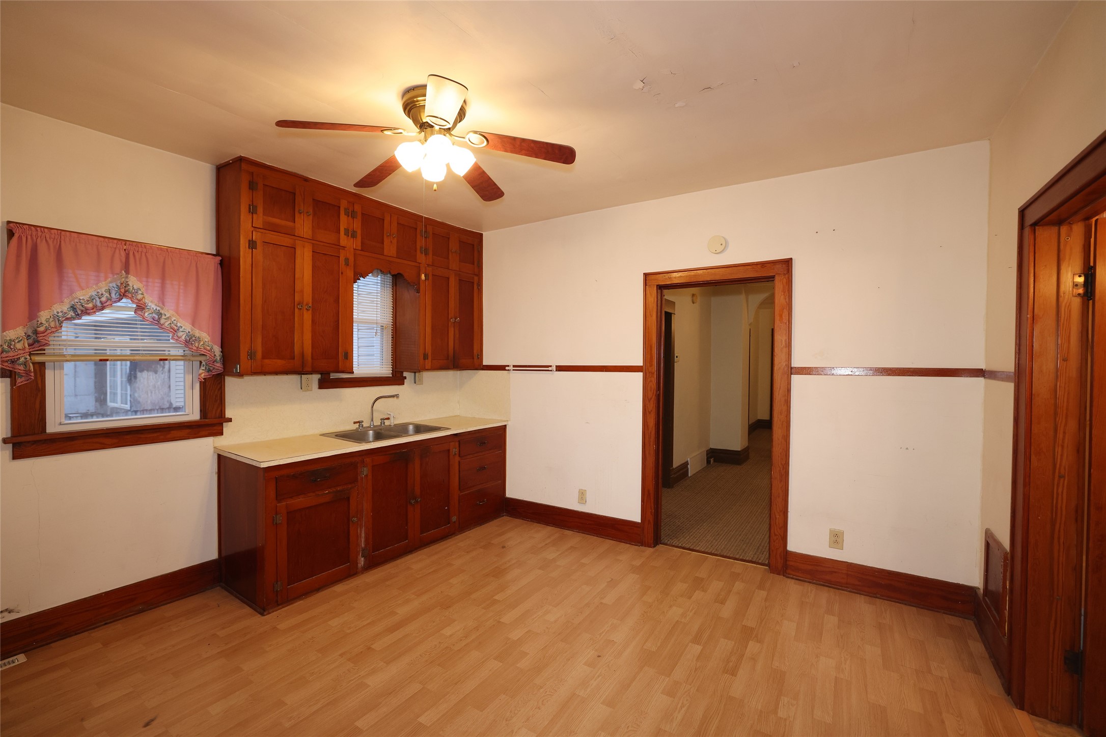 314 N 1st Street Property Photo 15