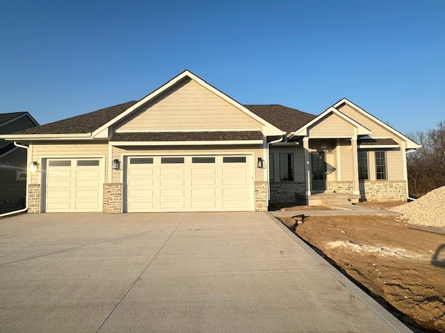 703 Richland Court Property Photo