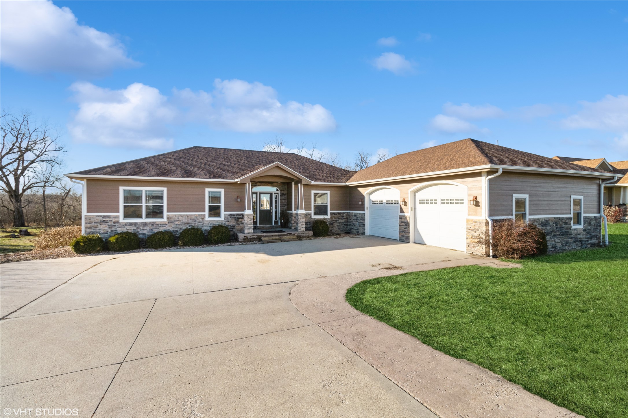 Cambridge Real Estate Listings Main Image