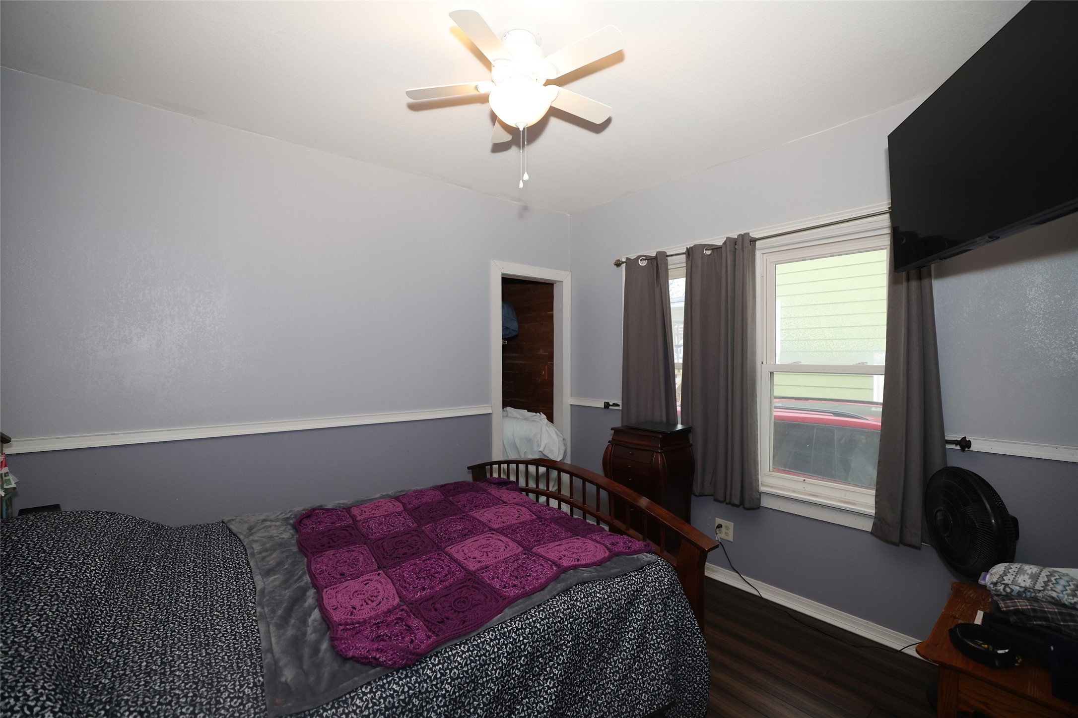 228 S Marshall Street Property Photo 10