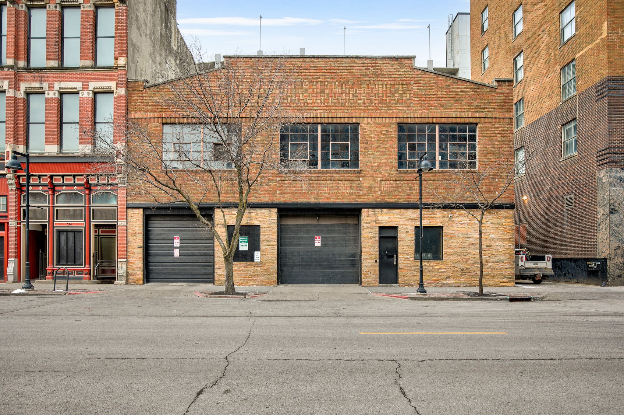 218 4th Street Property Photo 2
